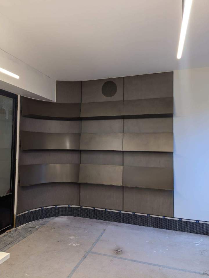 24  3842bcfb 993b 4d53 88ab e432ec959826