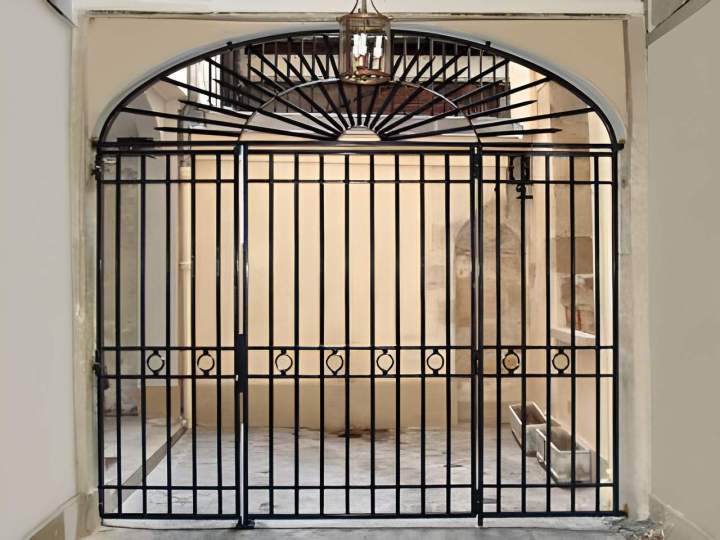 Mise en peinture résistante pour vos grilles métalliques