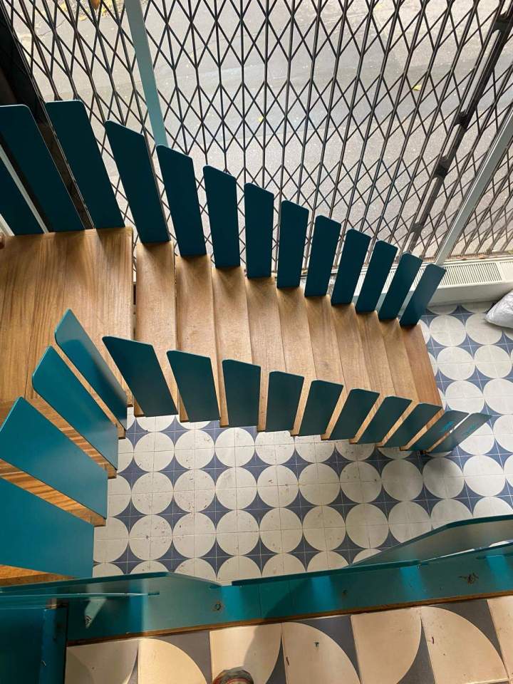 49  ea7f0809 4e82 411f b287 5577129df479